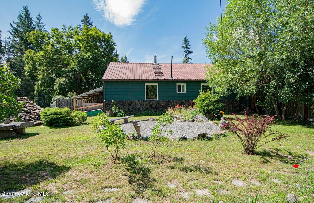 Photo of 66582 Hwy 2, Bonners Ferry, ID 83805 (MLS # 25-6812)