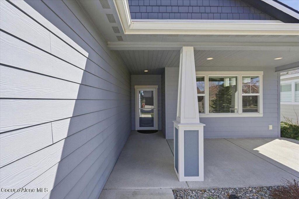 Photo of 6940 Gassendi Dr, Coeur dAlene, ID 83815 (MLS # 26-2840)