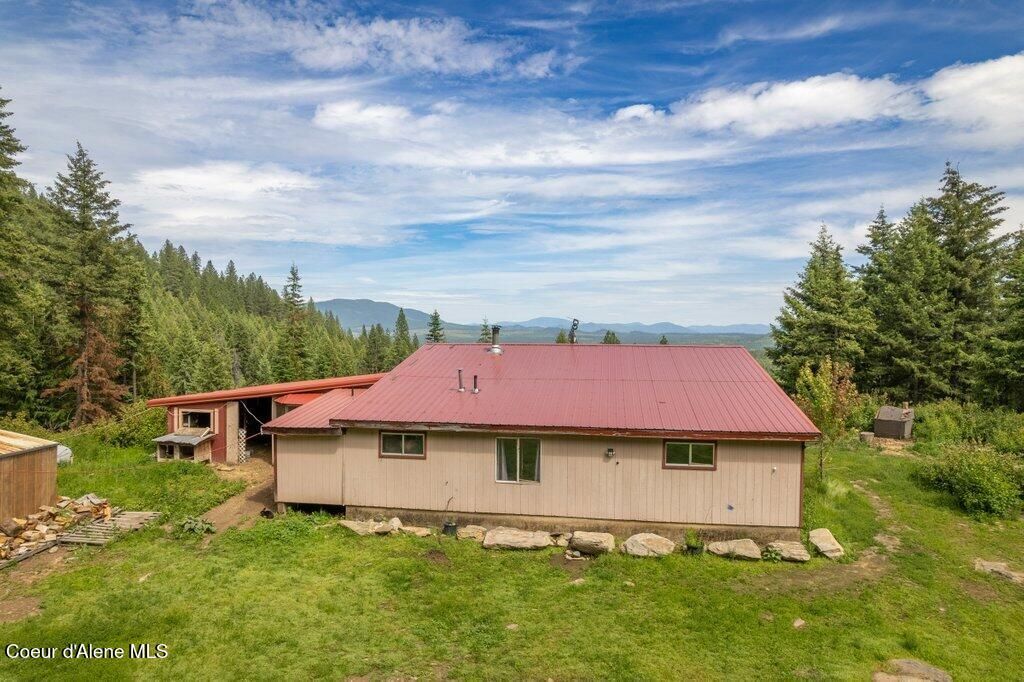 Photo of 701 Cabin Ridge Ridge, Spirit Lake, ID 83869 (MLS # 26-6378)
