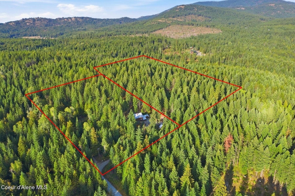 Photo of 627 Y For RD, Cocolalla, ID 83813 (MLS # 26-9486)