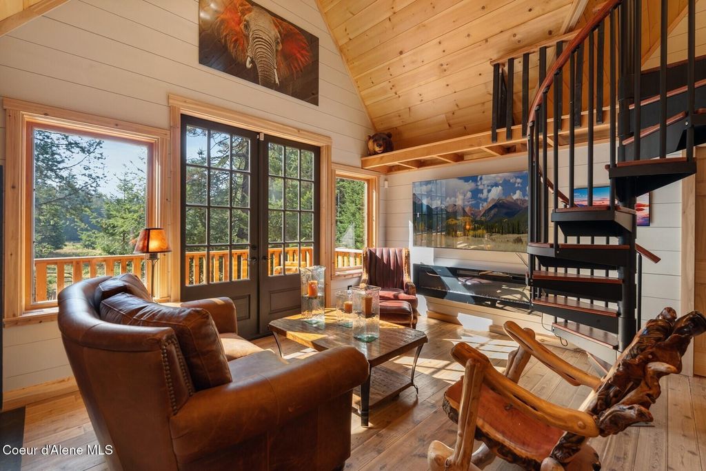 Photo of 93 Broten Way, Sagle, ID 83860 (MLS # 25-9726)