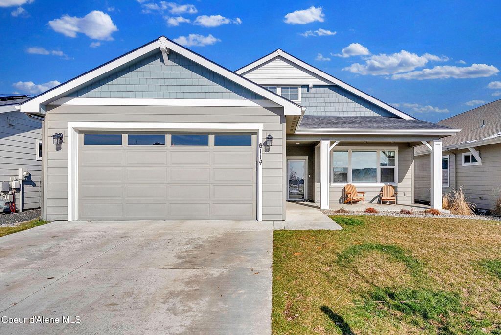 Photo of 8114 Girard Cir, Coeur dAlene, ID 83815 (MLS # 26-4333)