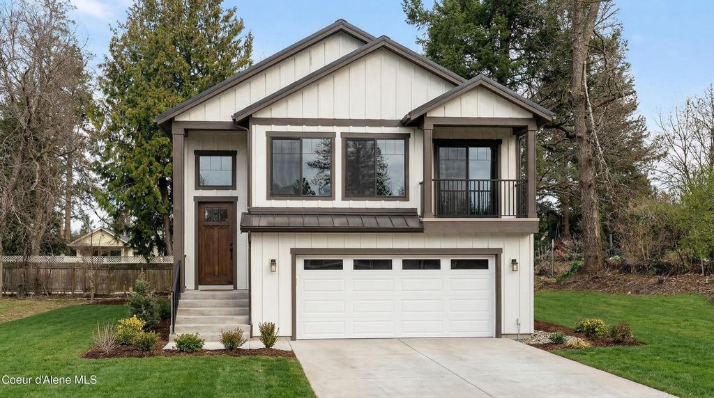 Photo of 1019 Mill, Coeur dAlene, ID 83814 (MLS # 26-3285)