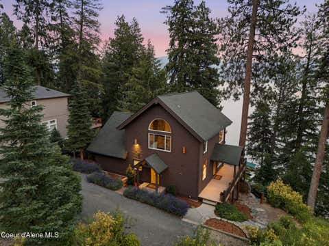 Photo of 6662 ROCKFORD BAY Rd, Coeur dAlene, ID 83814 (MLS # 26-7889)