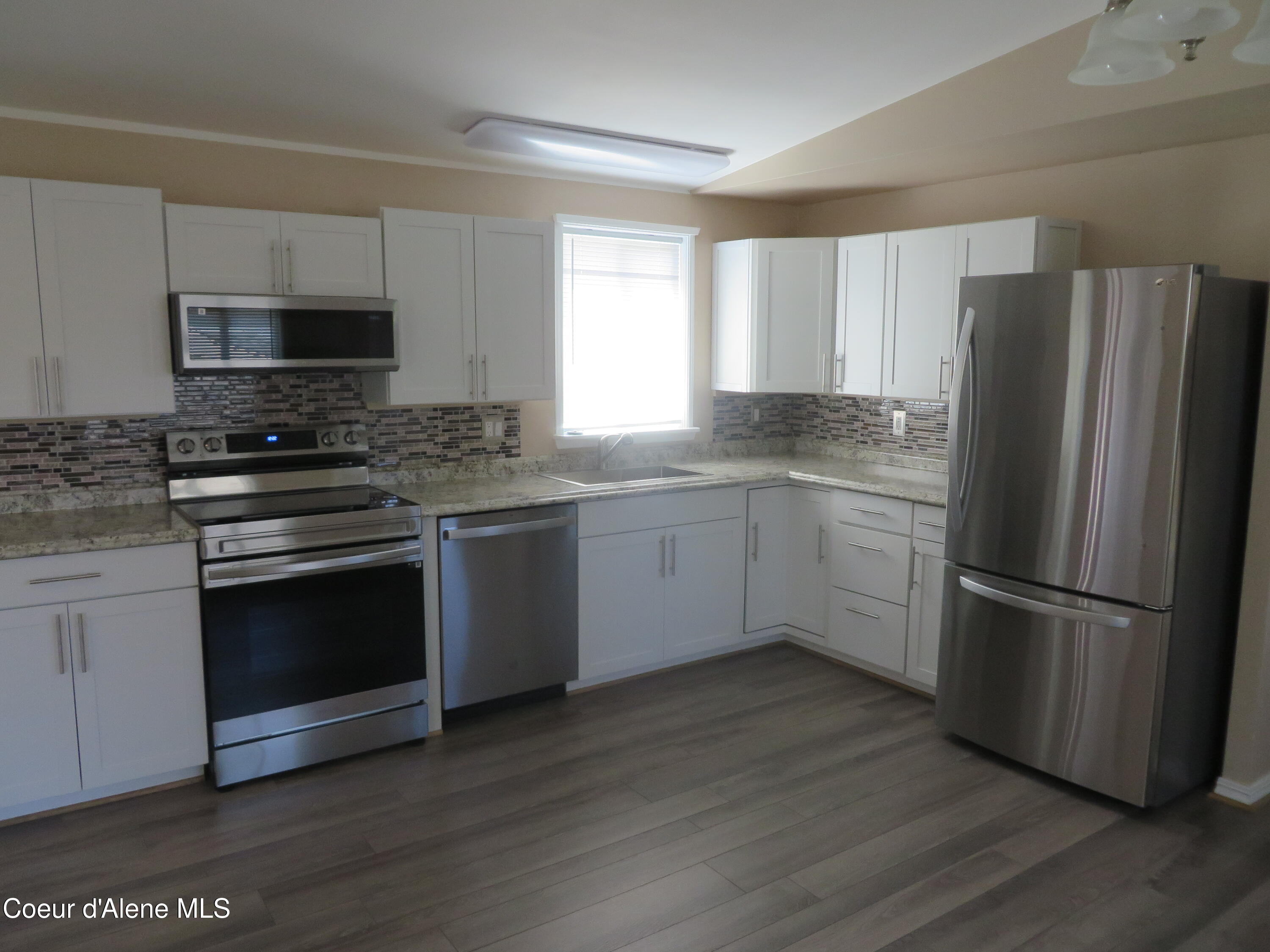 4879 E 16th Ave #19, Post Falls, Alaska image 14