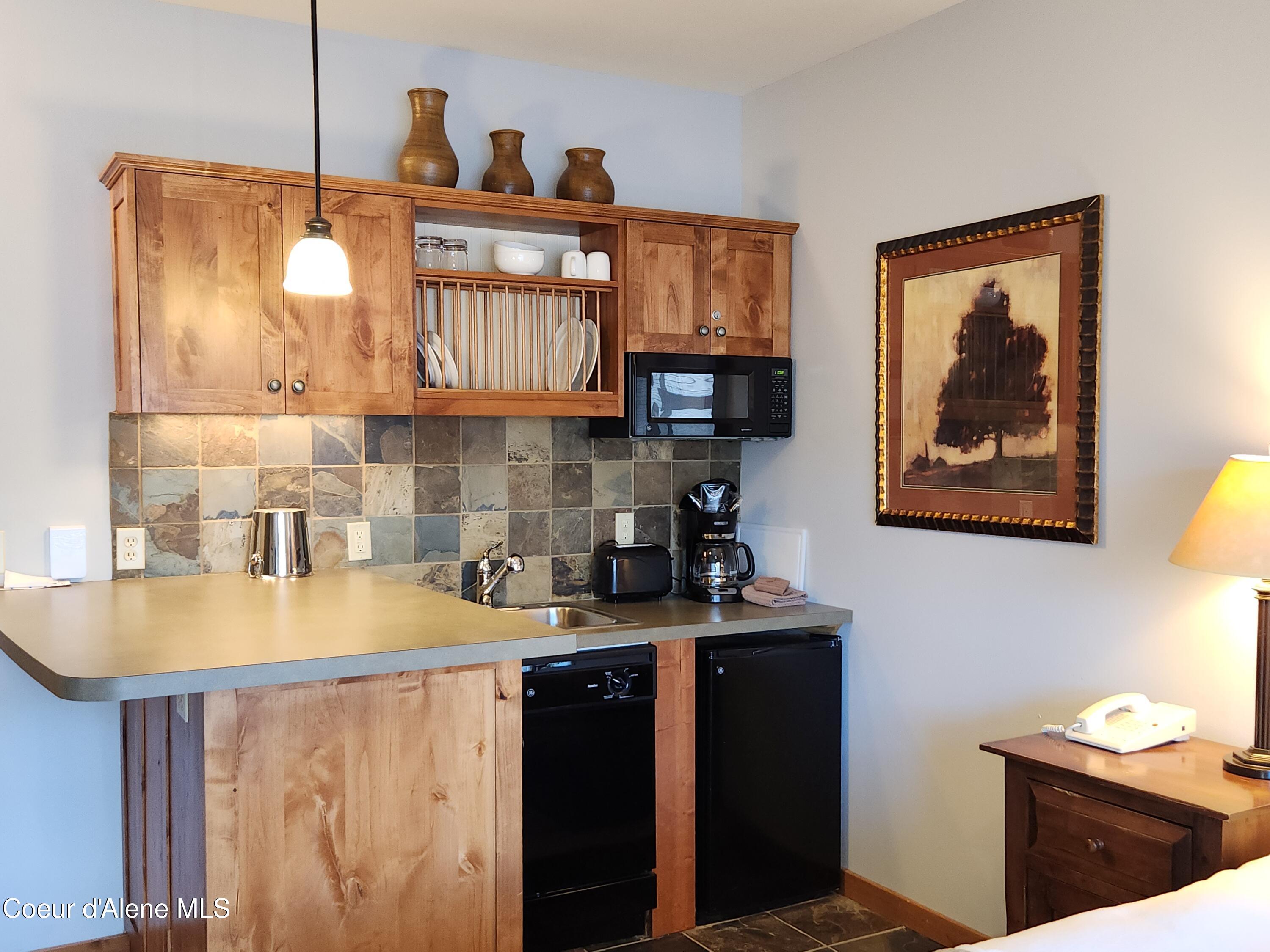 604 Bunker Ave #403, Kellogg, West Virginia image 6