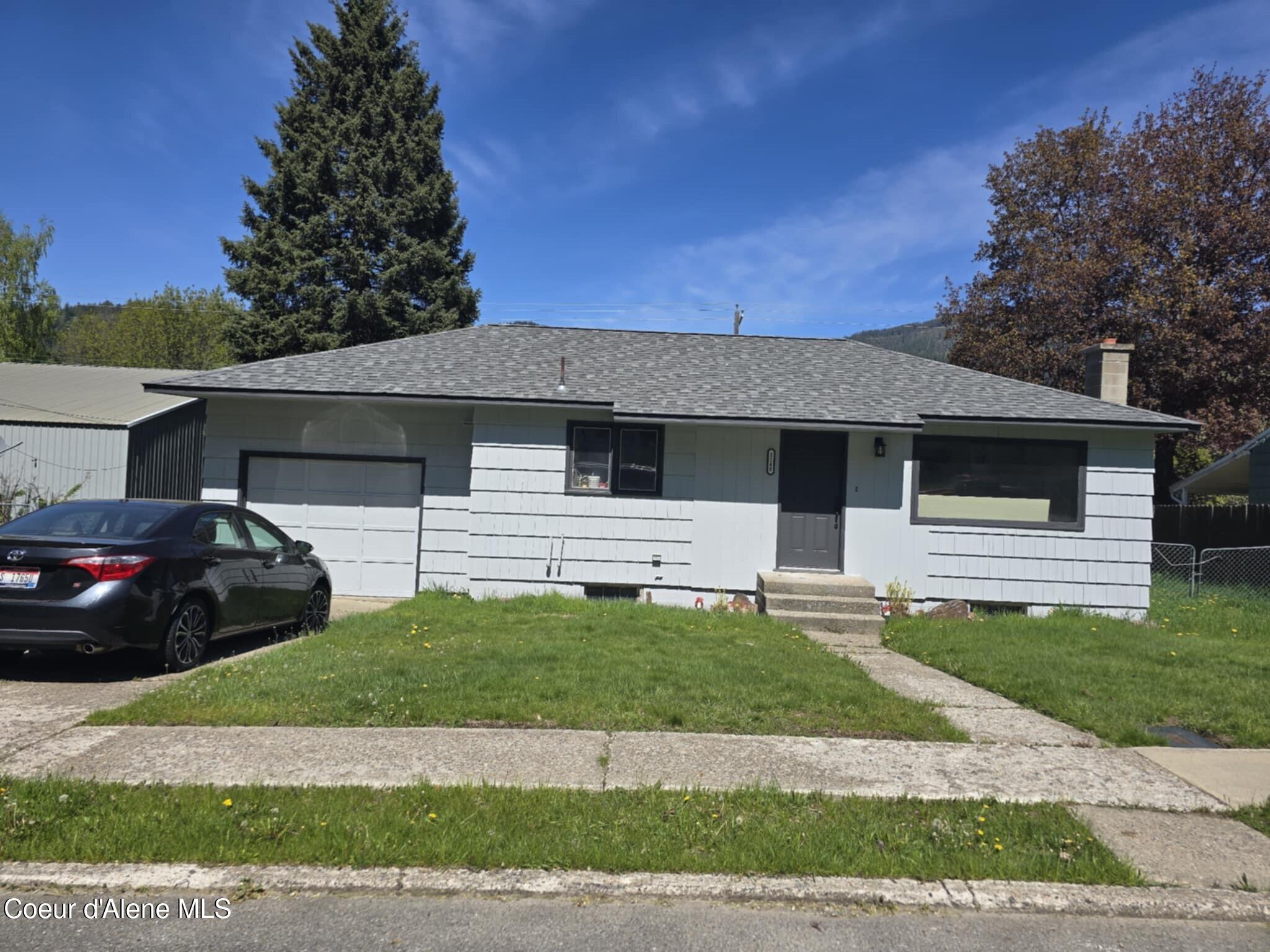 1148 N Larch Ave, Osburn, Alaska image 1