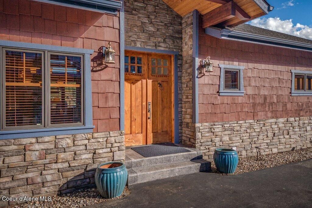 Photo of 5071 Fishhawk Ct, Harrison, ID 83833 (MLS # 26-1289)