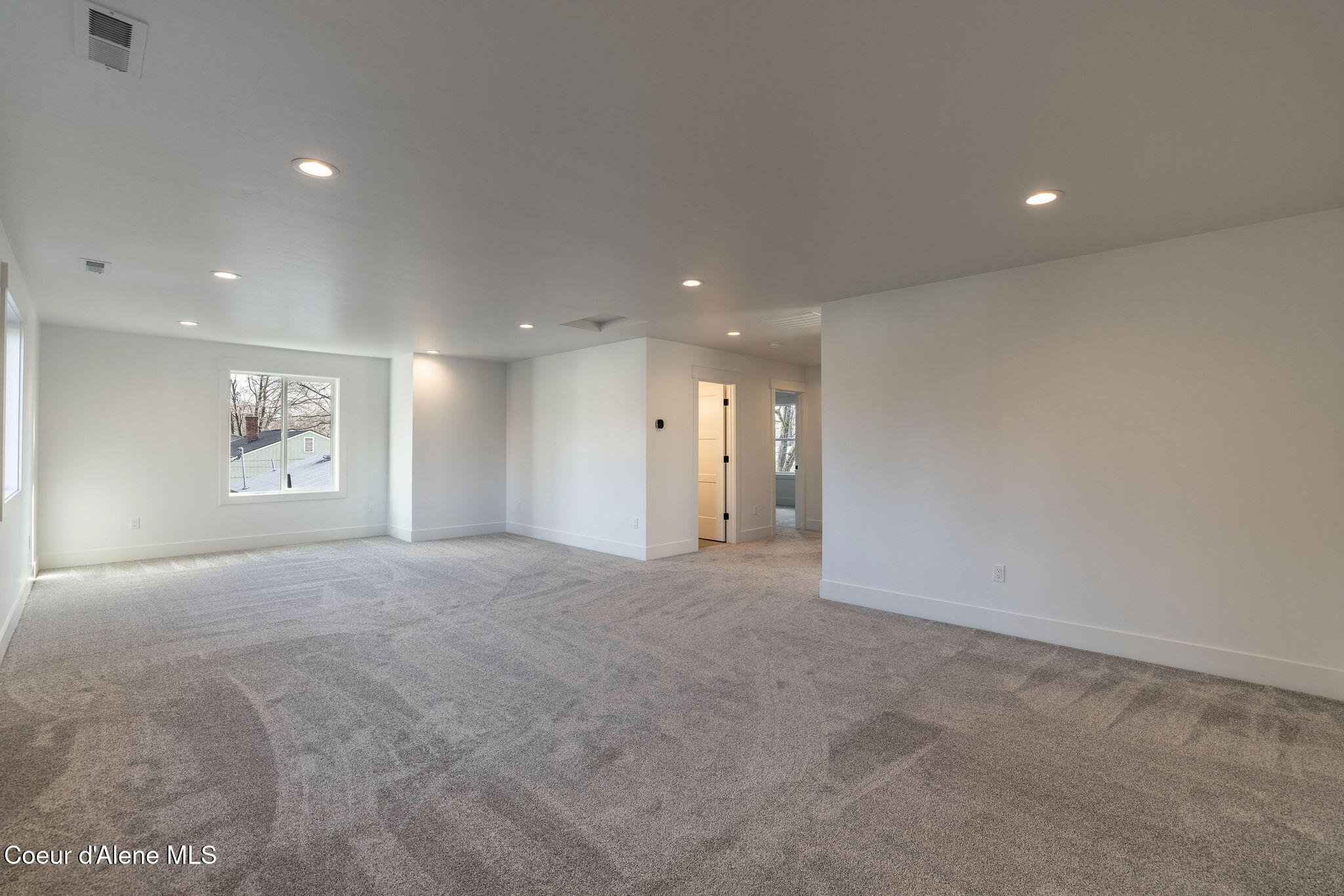 1107 E St Maries Ave, Coeur d'Alene, West Virginia image 24