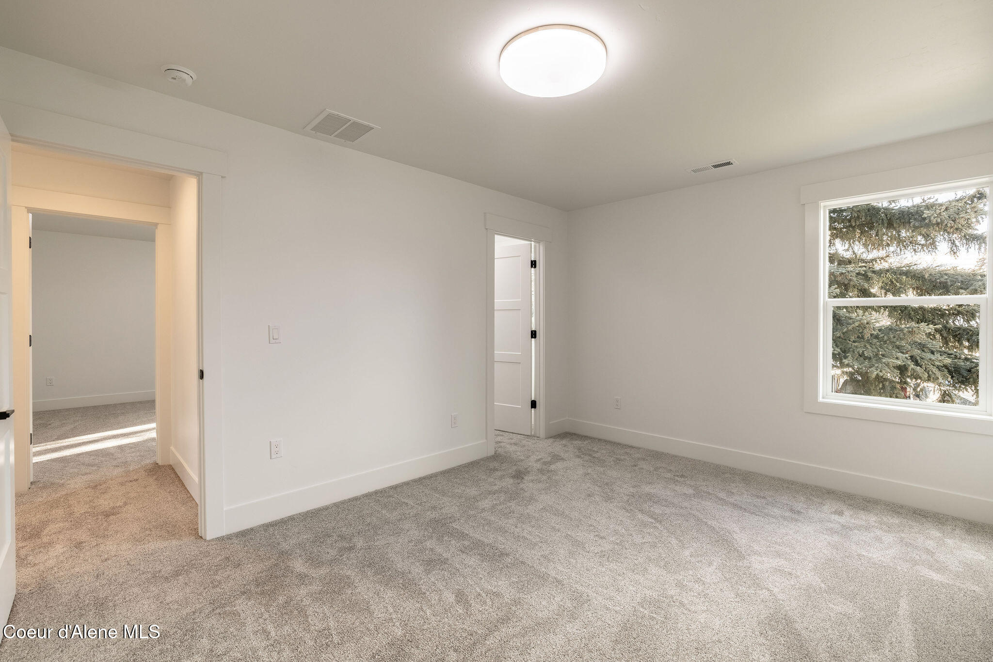 1107 E St Maries Ave, Coeur d'Alene, West Virginia image 30