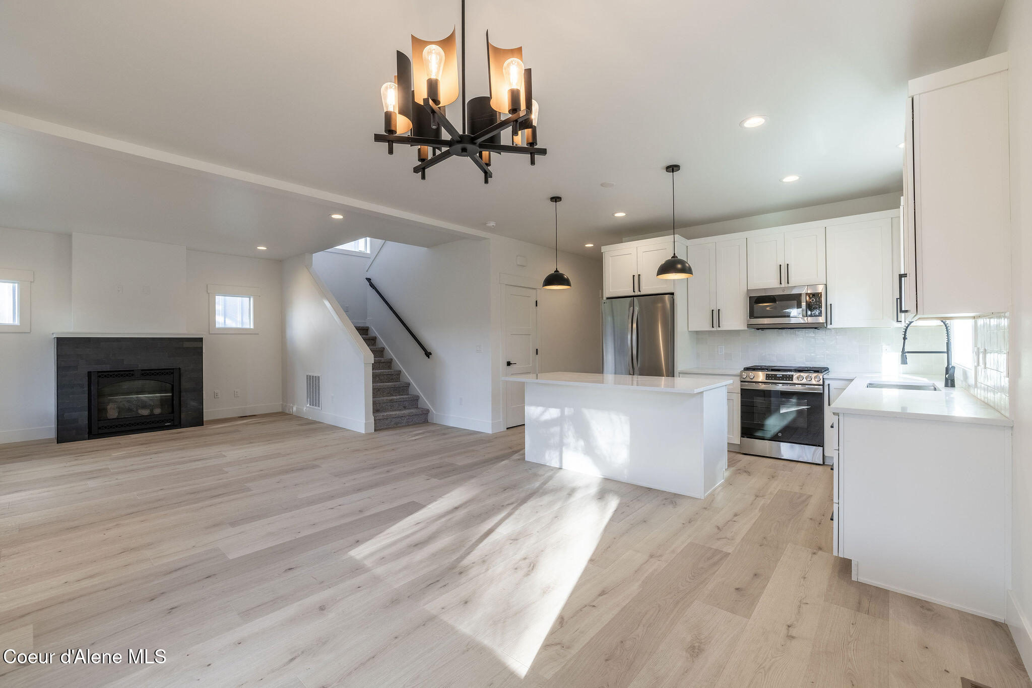 1107 E St Maries Ave, Coeur d'Alene, West Virginia image 9