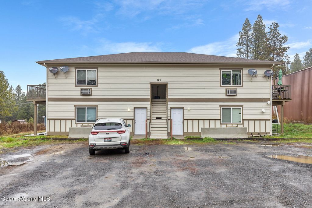 Photo of 522 H St, Plummer, ID 83851 (MLS # 25-67)