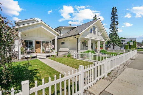 Homes For Sale - 723 7th St<br/> Coeur d'Alene, ID 83814