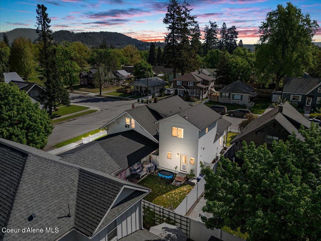 Photo of 723 7th ST, Coeur dAlene, ID 83814 (MLS # 26-4646)