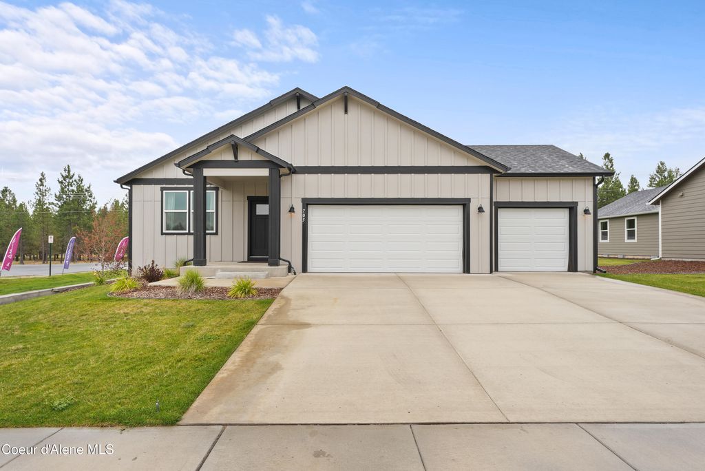 Photo of 5499 Aquila Ave, Post Falls, ID 83854 (MLS # 26-1733)