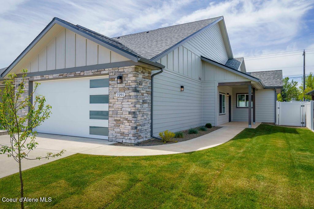 Photo of 7379 Breaux Drive Drive, Coeur dAlene, ID 83815 (MLS # 25-5049)