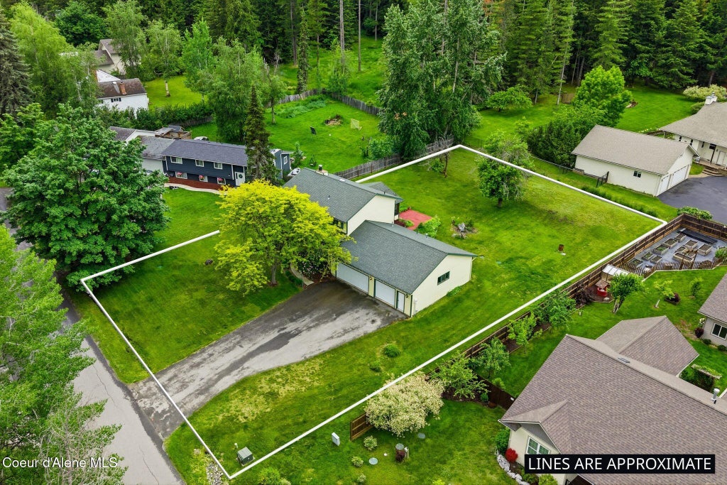 Photo of 290 Syringa Heights Heights, Sandpoint, ID 83864 (MLS # 26-6087)