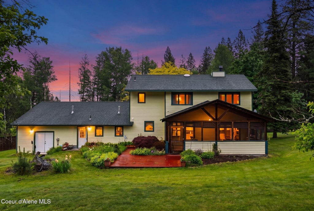 Photo of 290 Syringa Heights Heights, Sandpoint, ID 83864 (MLS # 26-6087)