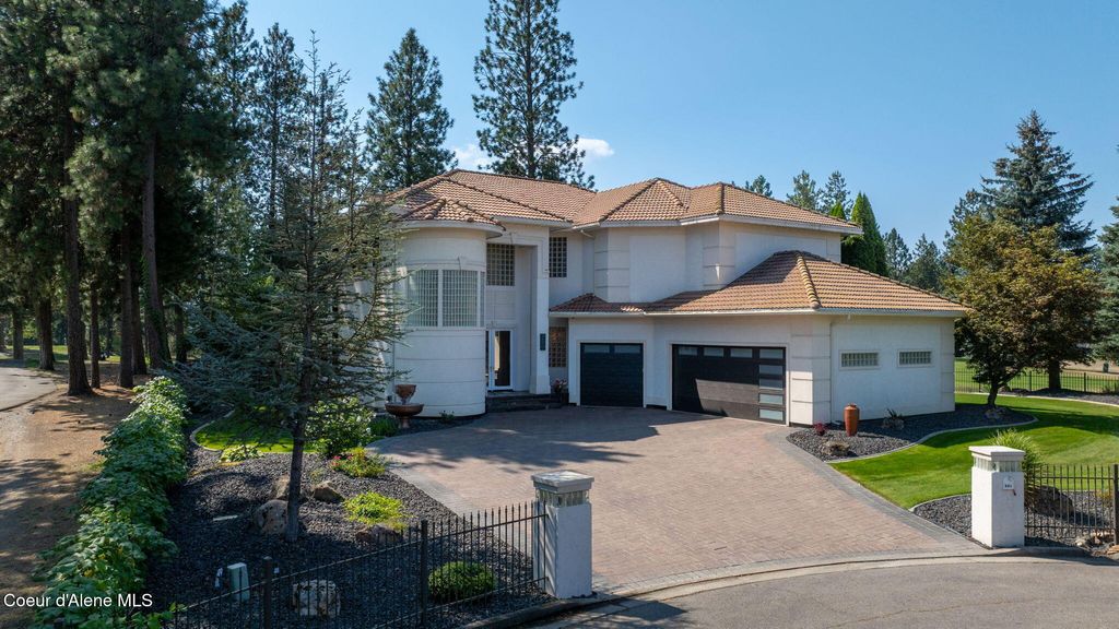 Photo of 690 MCDONALD Ct, Post Falls, ID 83854 (MLS # 25-9057)