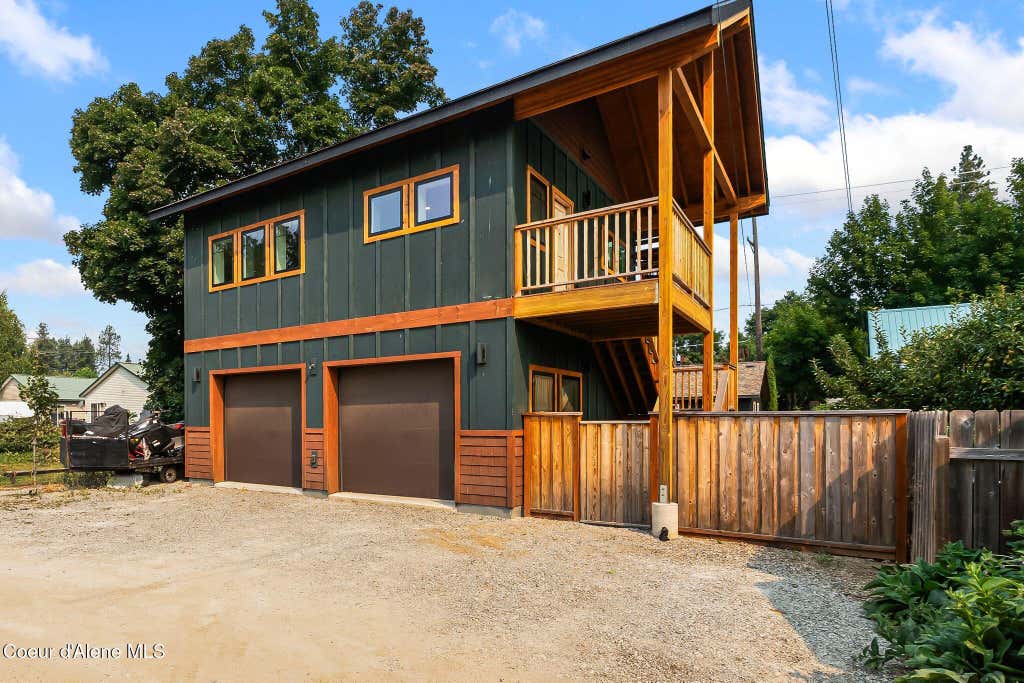 Photo of 905 Pine ST, Sandpoint, ID 83864 (MLS # 26-8145)