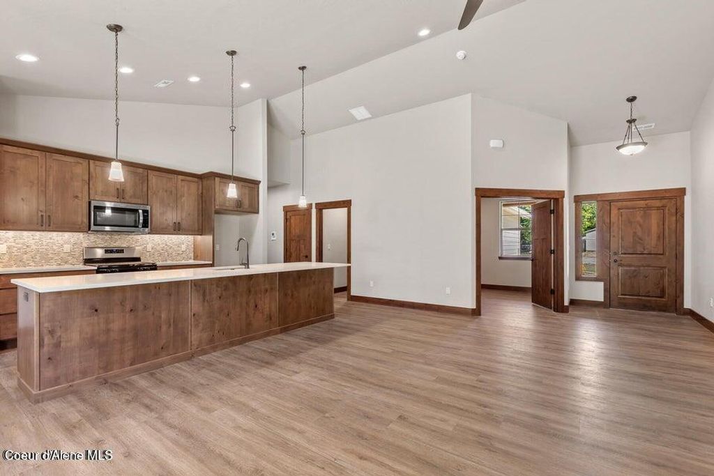 Photo of 98 Carbonate Ln, Oldtown, ID 83822 (MLS # 25-10642)