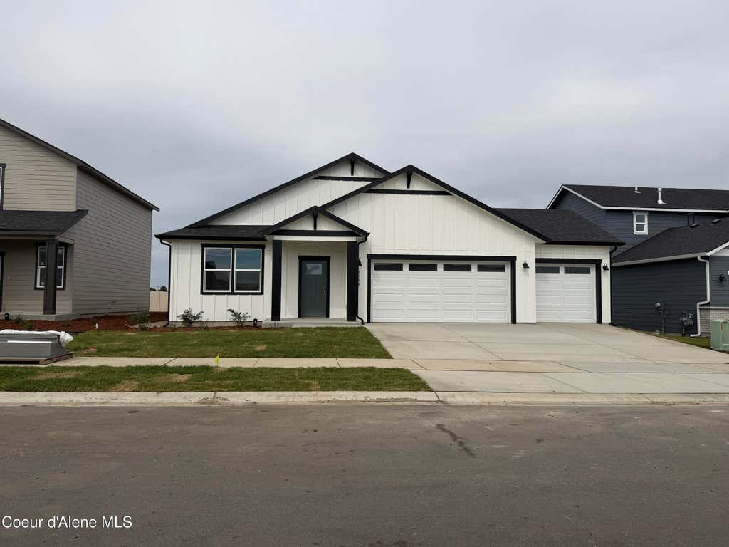 Photo of 3199 Pale Fox St, Post Falls, ID 83854 (MLS # 26-7418)