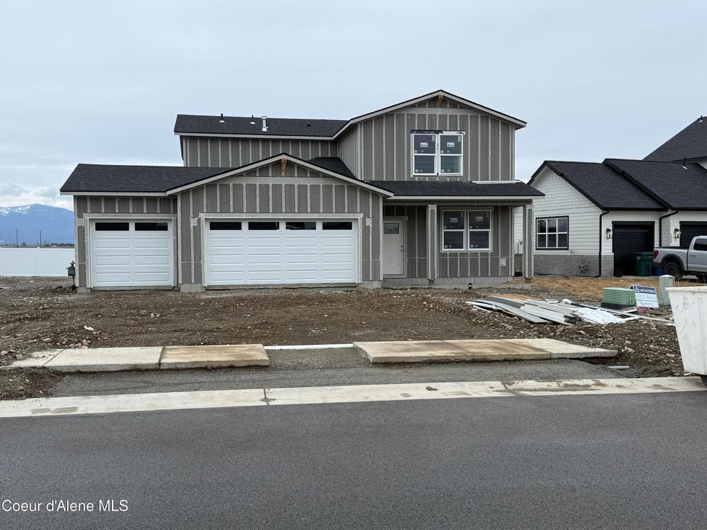 Photo of 5521 Aquila Ave, Post Falls, ID 83854 (MLS # 26-1546)