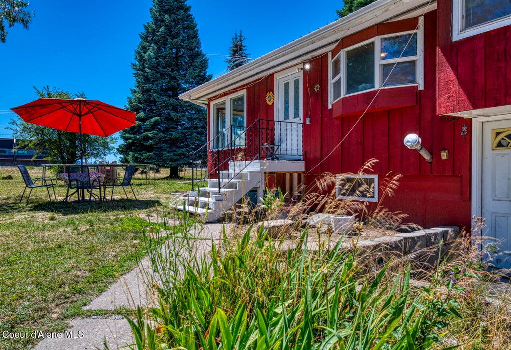 Photo of 65085 Highway 2, Bonners Ferry, ID 83805 (MLS # 26-7429)