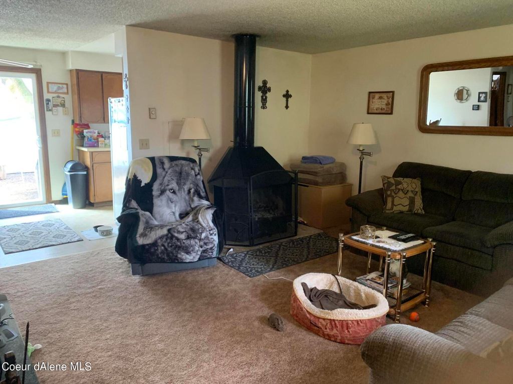 Photo of 401 N 21st ST, Coeur dAlene, ID 83814 (MLS # 23-2883)