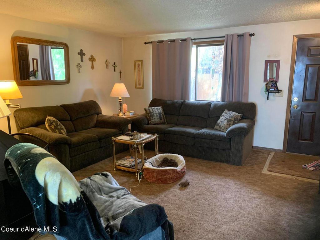 Photo of 401 N 21st ST, Coeur dAlene, ID 83814 (MLS # 23-2883)