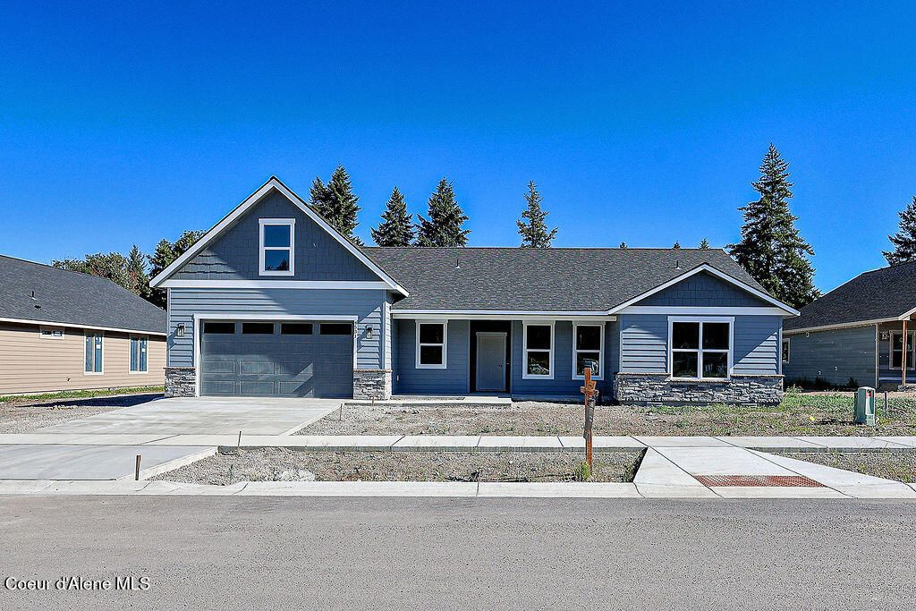 Photo of 4531 Davin Dr, Post Falls, ID 83854 (MLS # 25-9889)