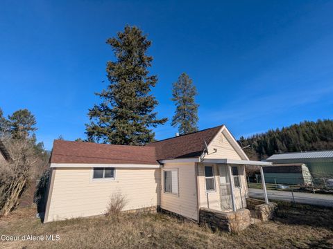 Homes For Sale - 6 Maple<br/> Pinehurst, ID 83850