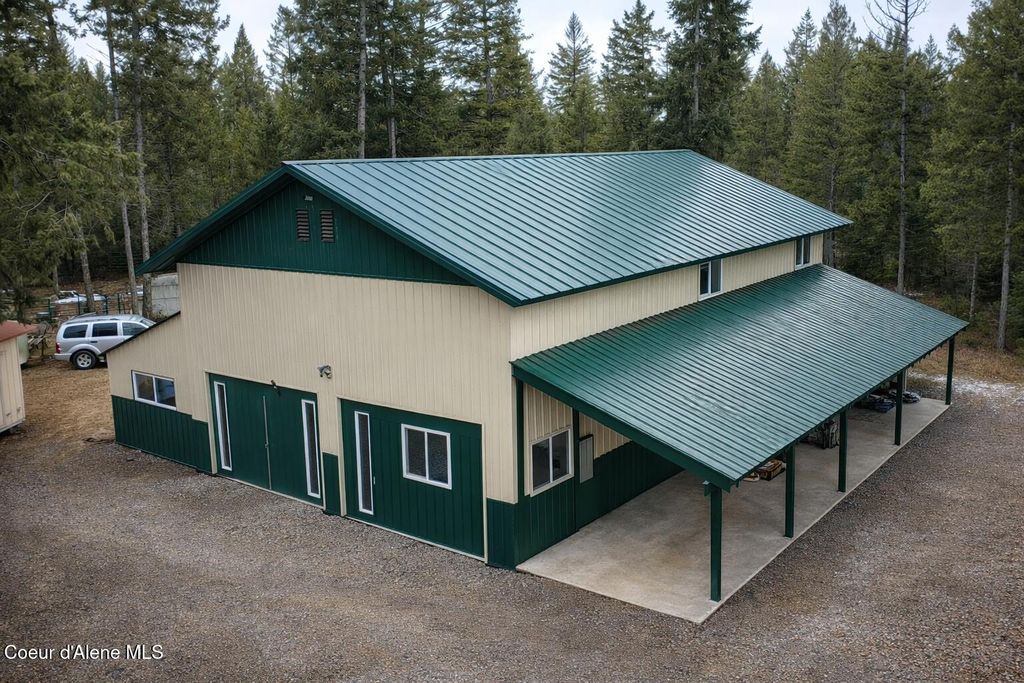 Photo of 4821 Vay Rd, Priest River, ID 83856 (MLS # 26-1510)