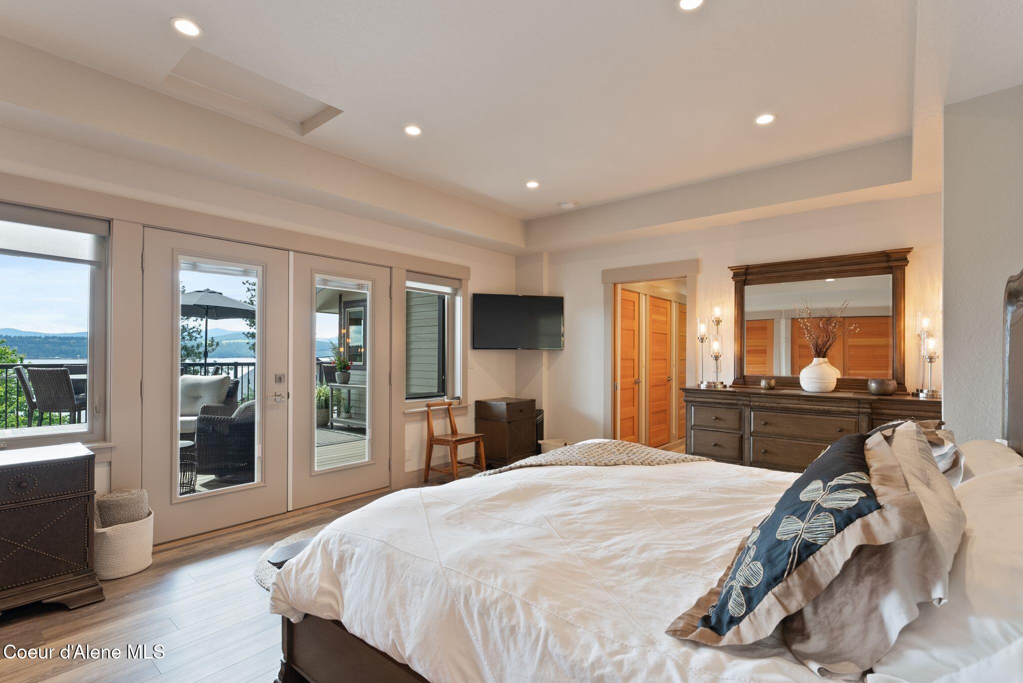 2406 S Silver Beach, Coeur d'Alene, Alaska image 26