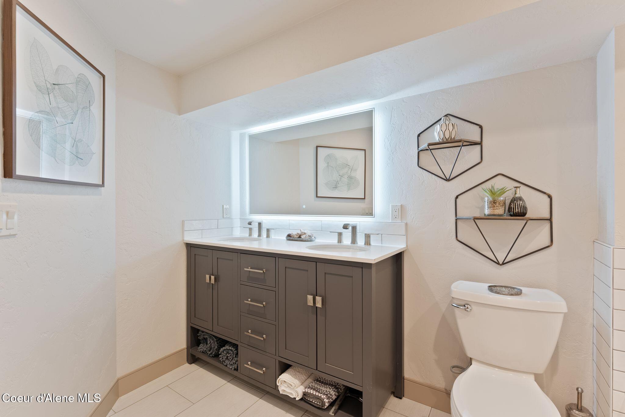 2406 S Silver Beach, Coeur d'Alene, Alaska image 38
