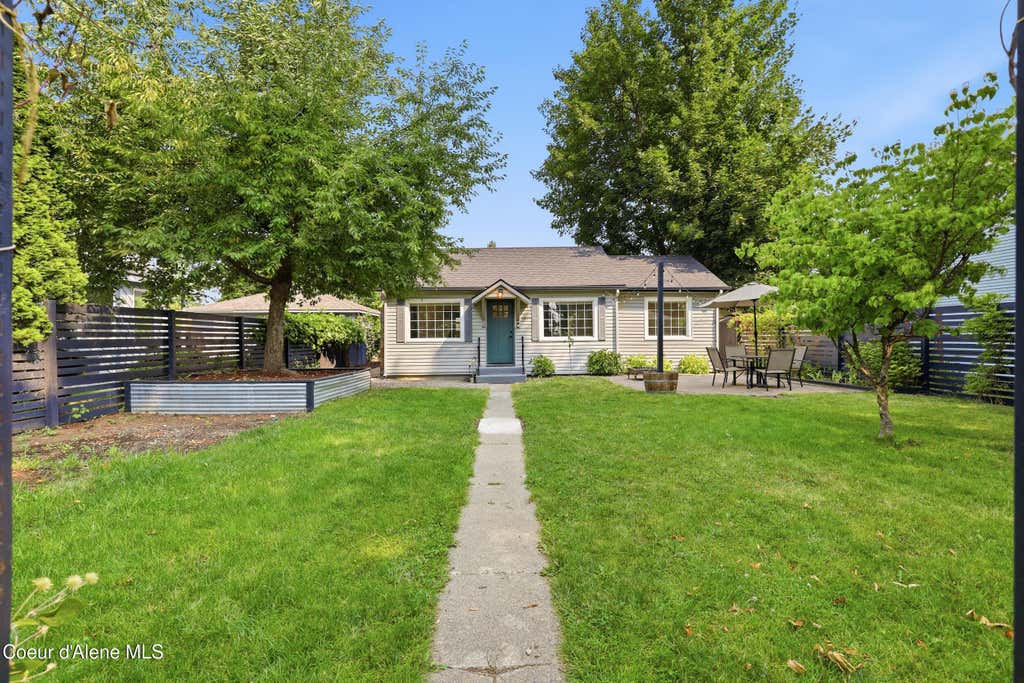 Photo of 1317 Pennsylvania AVE, Coeur dAlene, ID 83814 (MLS # 26-8296)