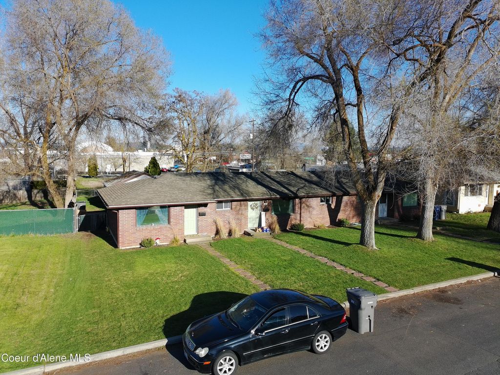 Photo of 6408 Normandie St, Spokane, WA 99208 (MLS # 26-4119)