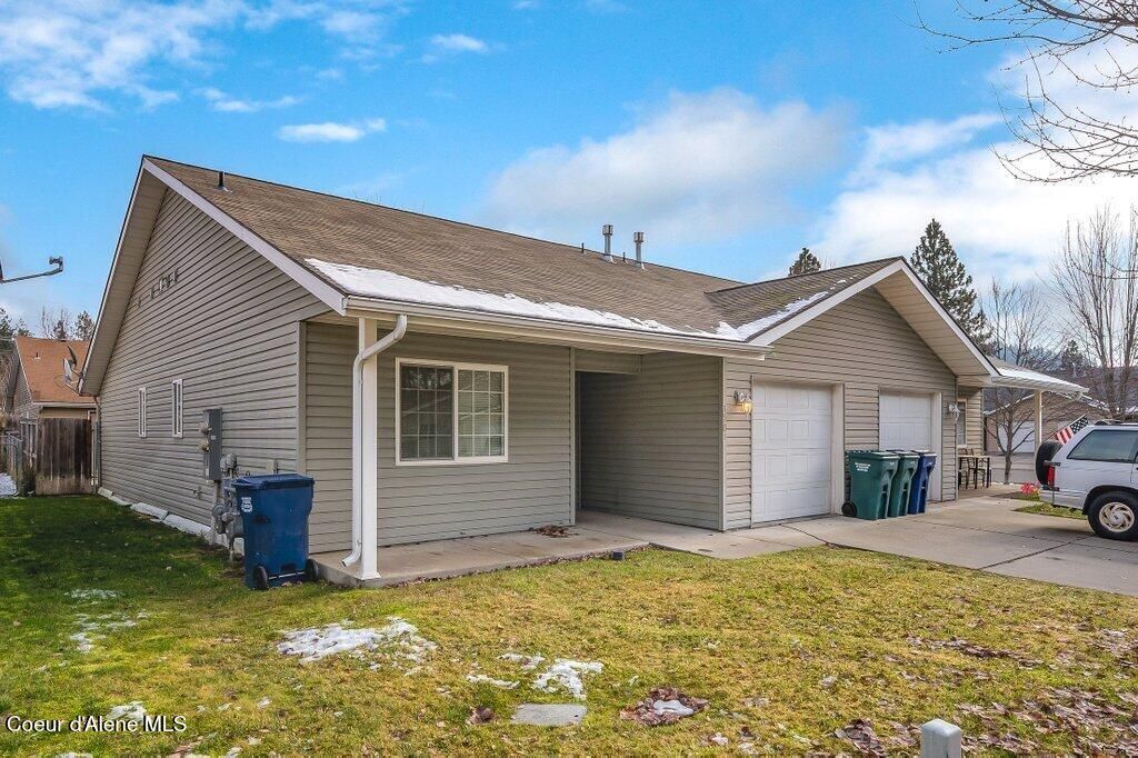 Photo of 1501/1511 E Peggy Loop, Coeur dAlene, ID 83815 (MLS # 25-540)