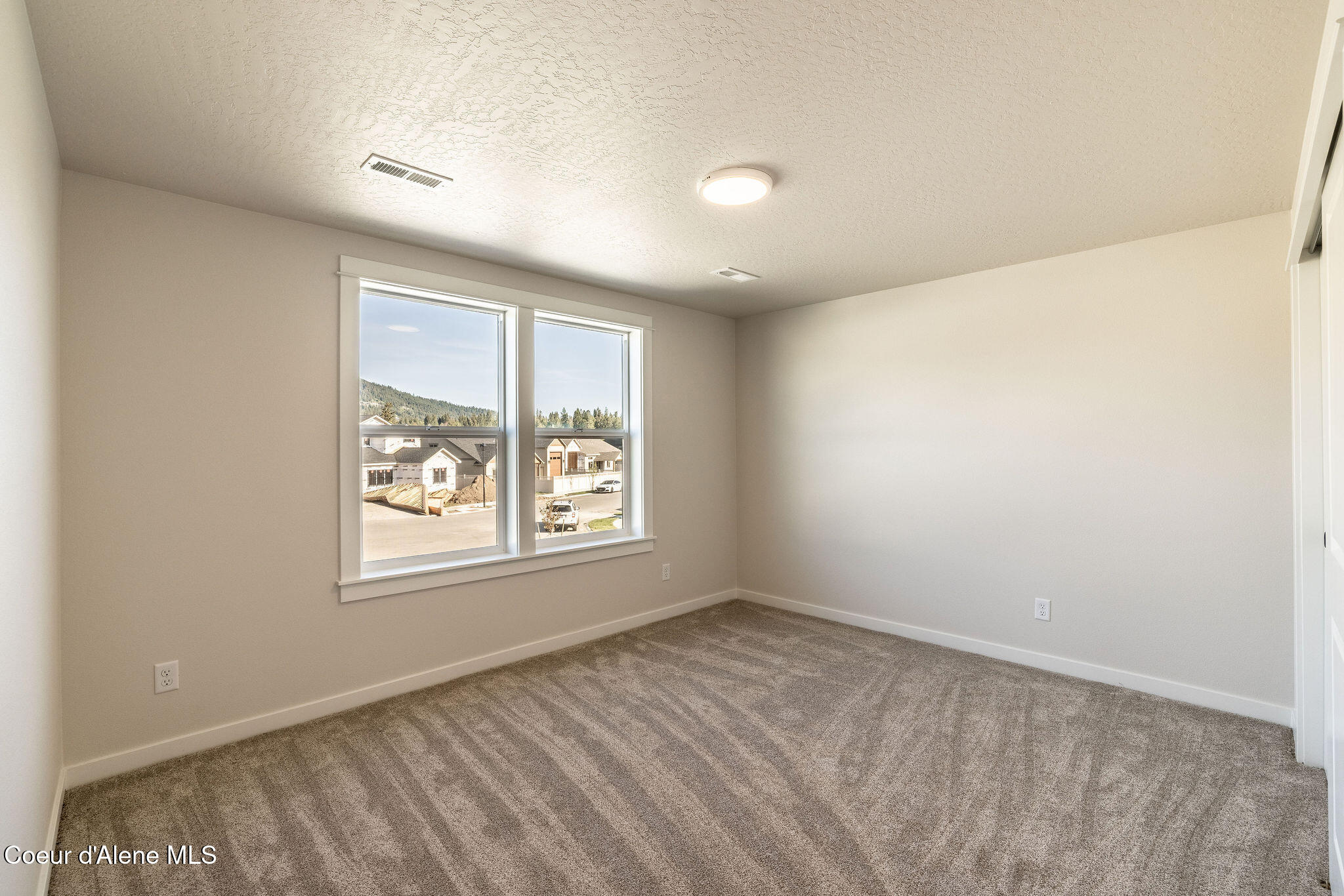 9285 N Secretariat Lane, Hayden, Idaho image 37