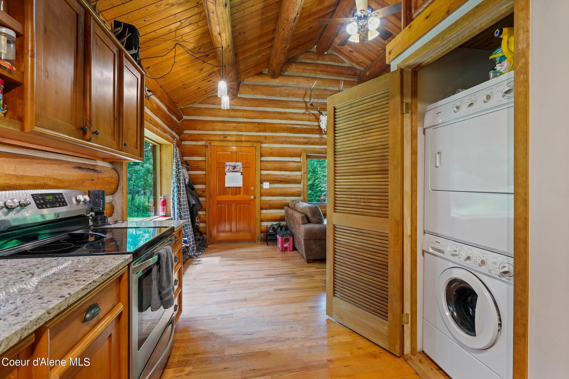144 Osage St, Sagle, Texas image 12