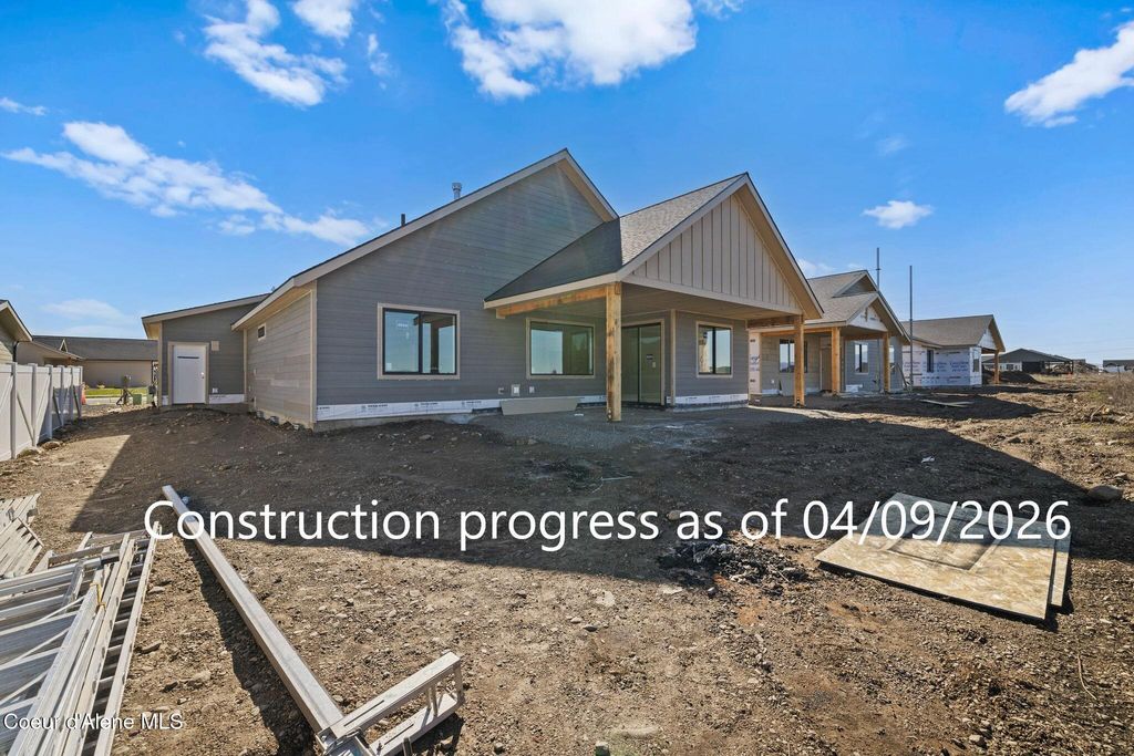 Photo of 13379 Bale St, Rathdrum, ID 83858 (MLS # 26-3353)