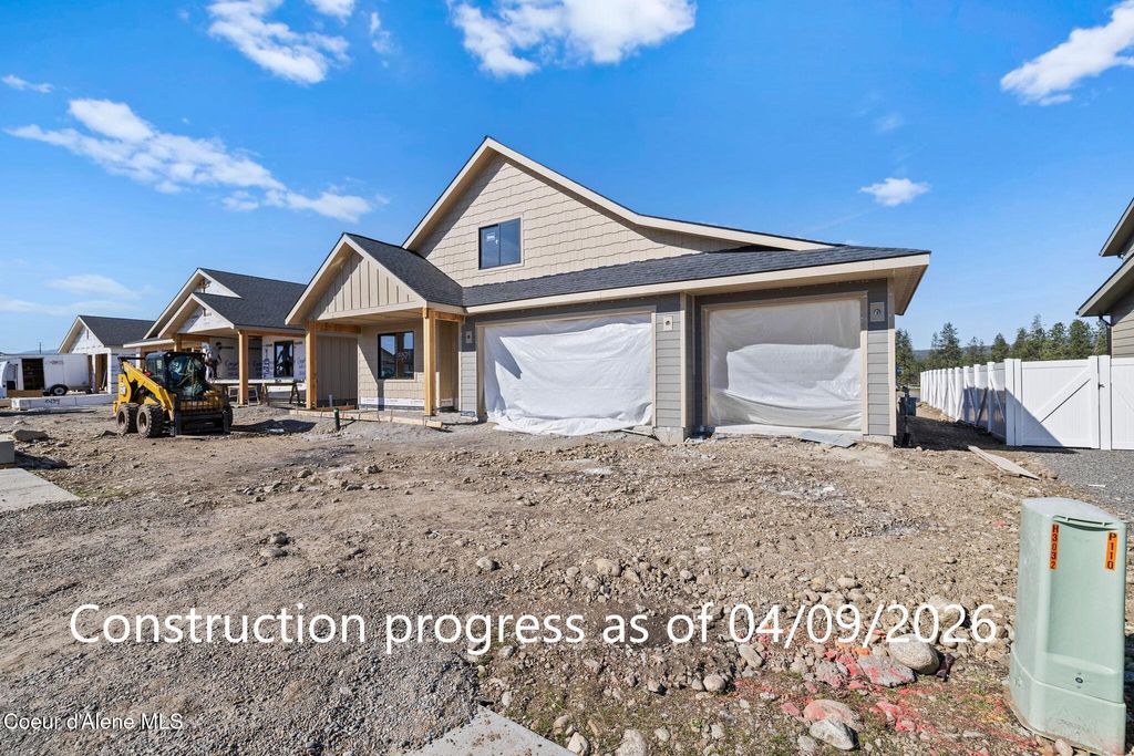 Photo of 13379 Bale St, Rathdrum, ID 83858 (MLS # 26-3353)