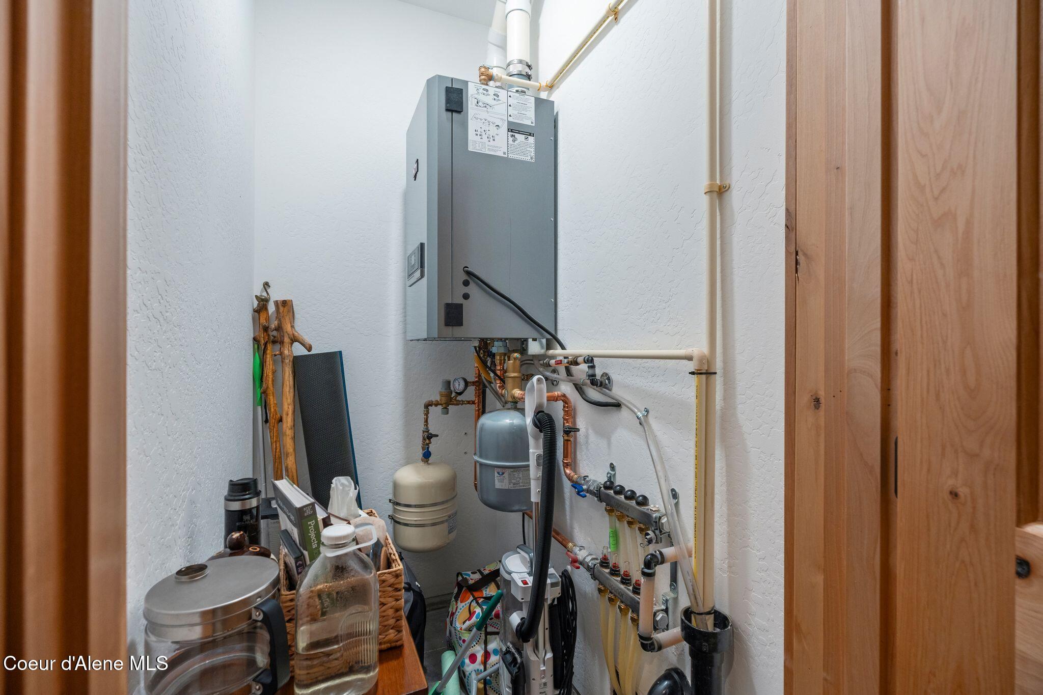 84 Mountain Ridge, Sagle, Alaska image 47
