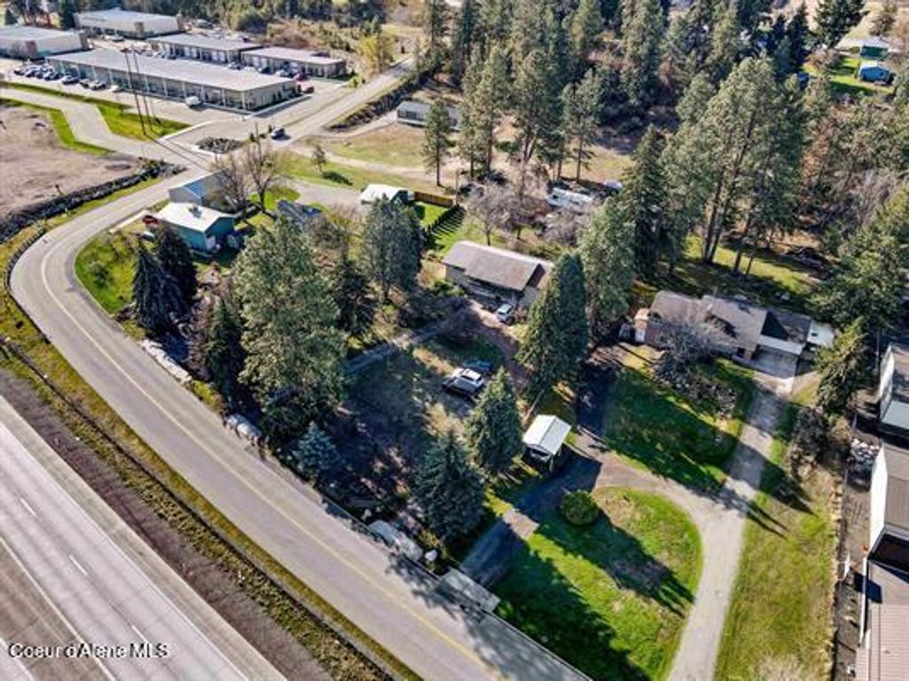 Photo of 13604/06 Nora Ave, Spokane Valley, WA 99216 (MLS # 25-5965)