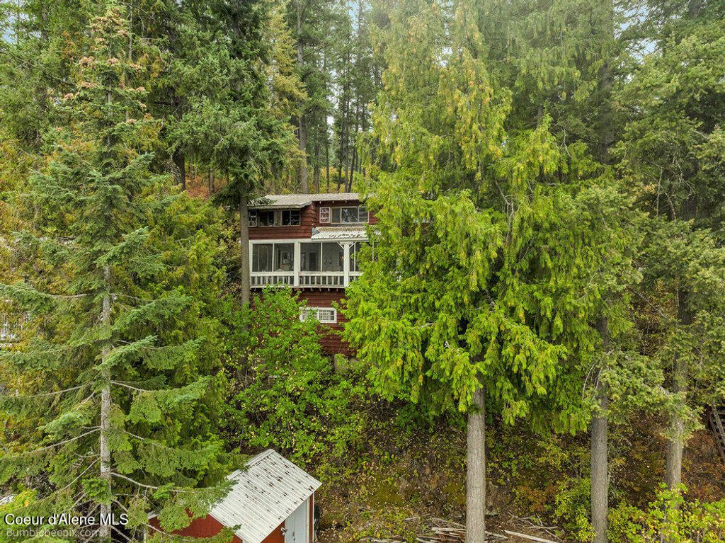 Photo of 12222 Newman Lake Lake, Newman Lake, WA 99025 (MLS # 26-1272)