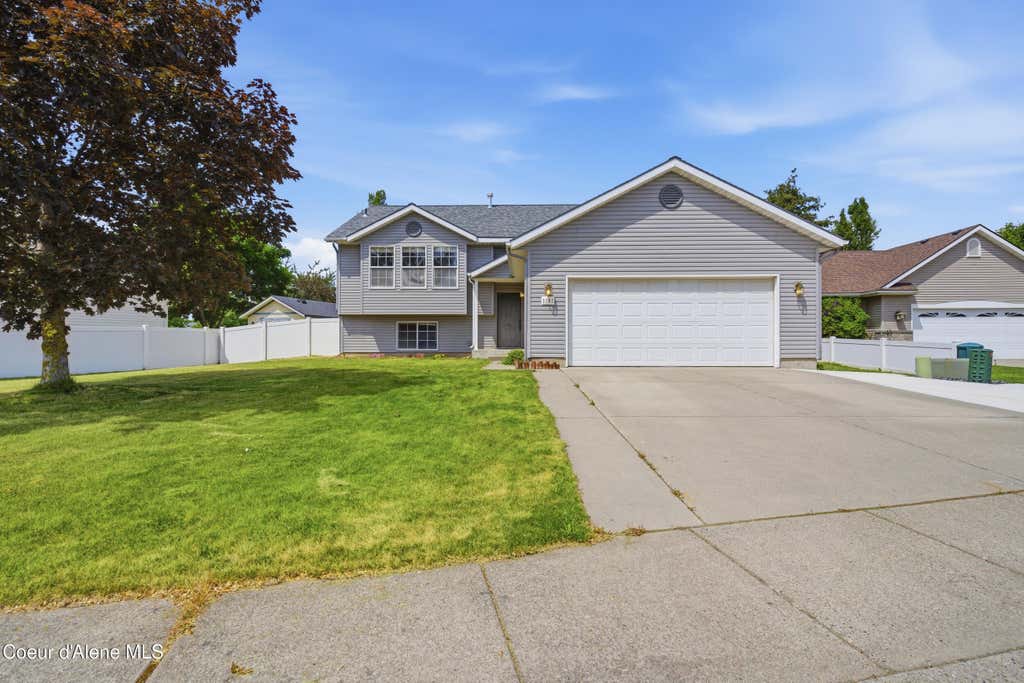 Photo of 1141 Bainbridge ST, Post Falls, ID 83854 (MLS # 26-5667)