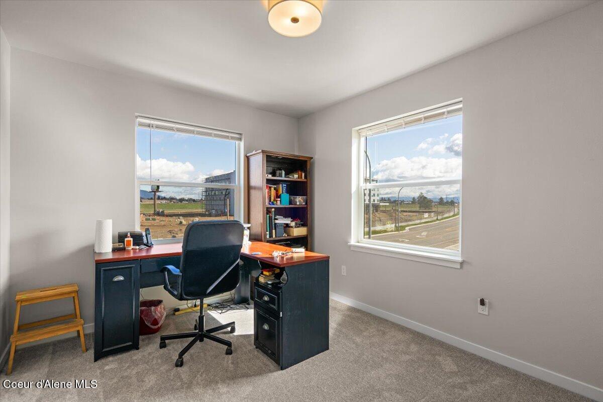 1090 E 4th Ave, Post Falls, Texas image 30