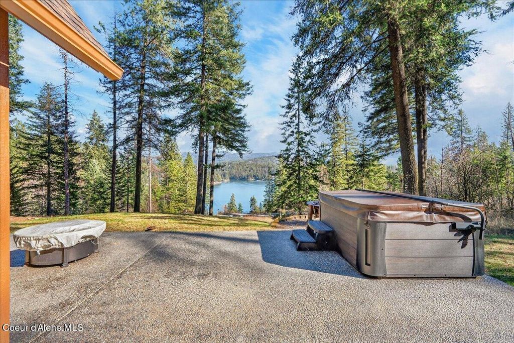 Photo of 14205 Taylors Terrace Terrace, Hayden, ID 83835 (MLS # 26-1858)