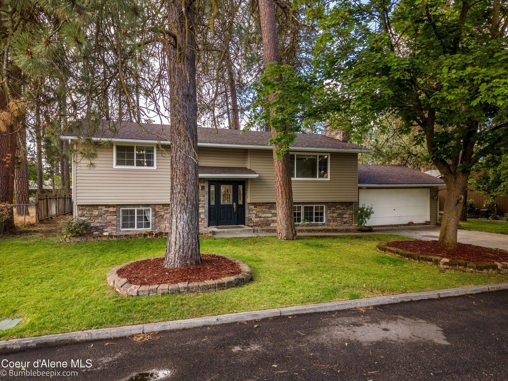Photo of 716 20th AVE, Post Falls, ID 83854 (MLS # 26-9168)
