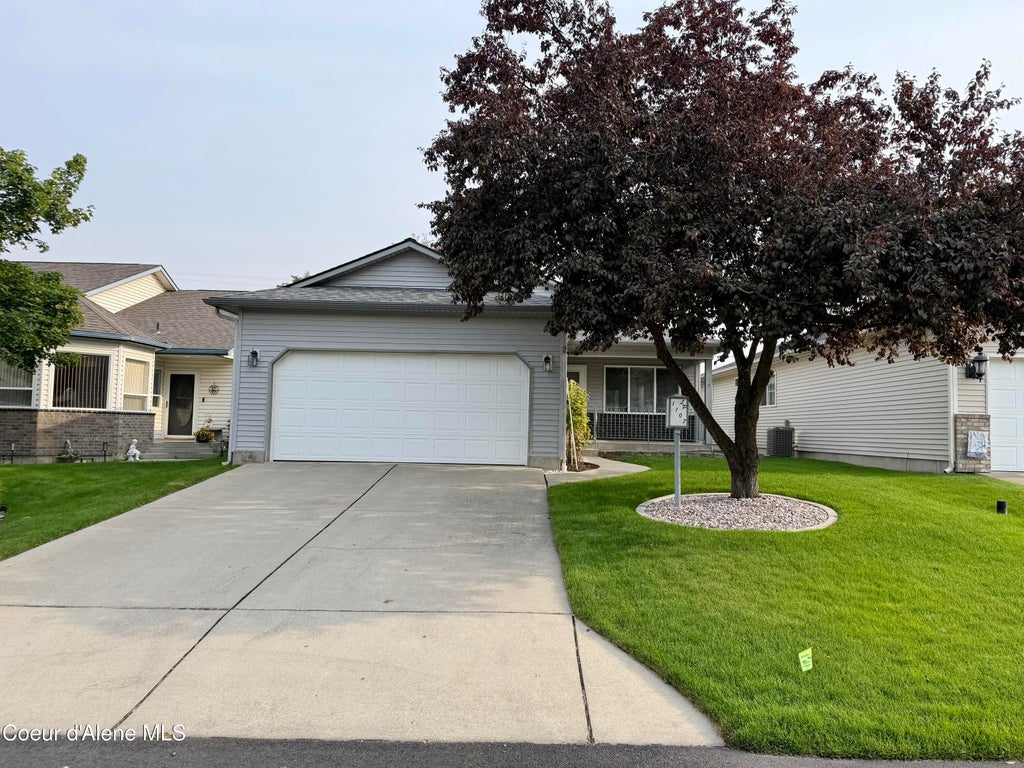 Photo of 1107 Woodlawn DR, Hayden, ID 83835 (MLS # 26-7481)